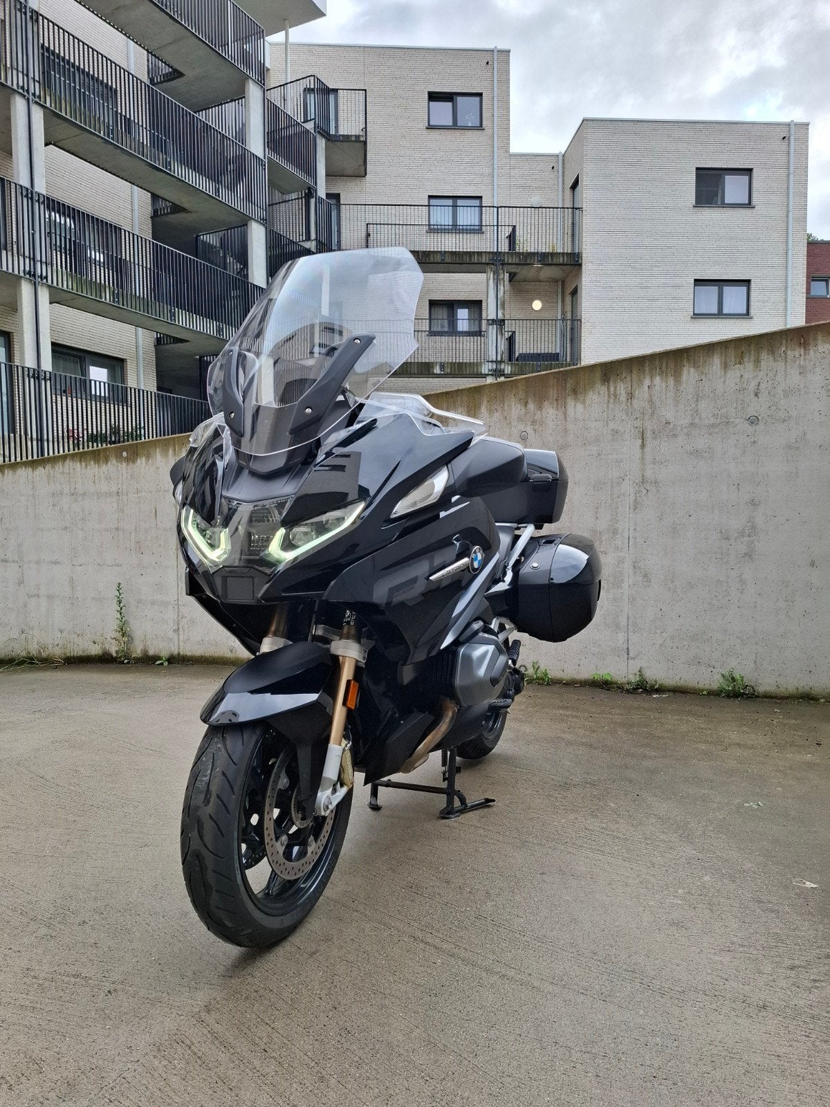 Bmw r1250rt Triple Black, Motoren, Motoren | BMW, Handvatverwarming, 2 cilinders, 1254 cc, Motorrijbewijs A