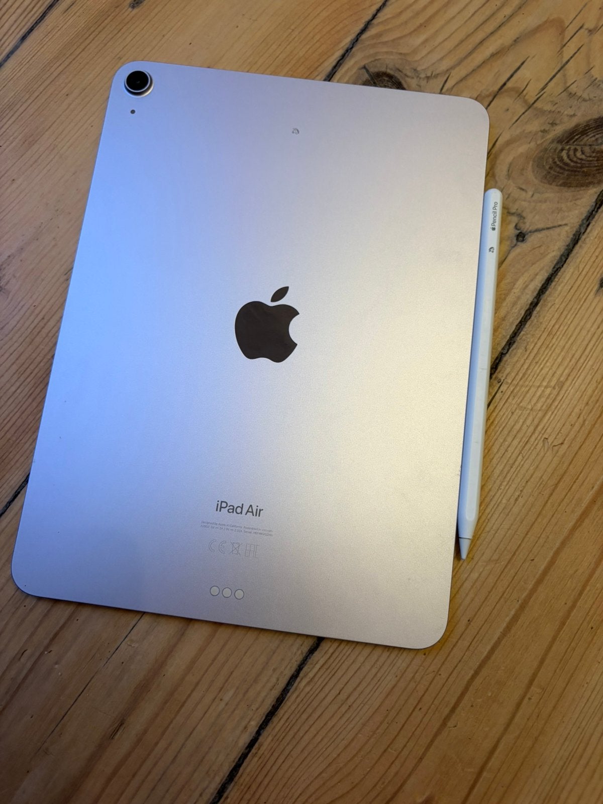 iPad Air 11" M2 128 Go + Apple Pencil Pro, Ophalen, Zo goed als nieuw, 11 inch, Wi-Fi