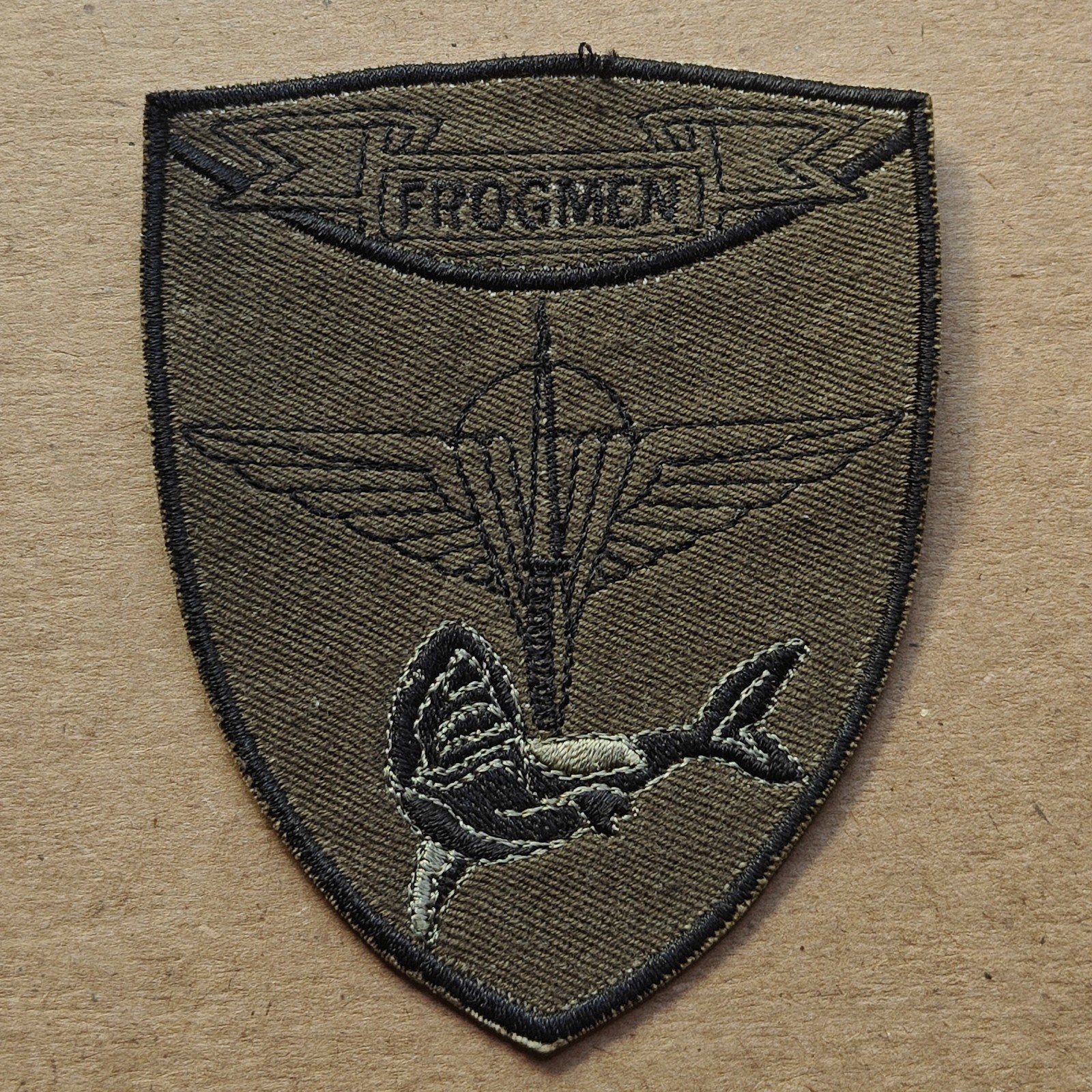 Groupe des forces spéciales belges/Para-Commando « Frogmen », Enlèvement ou Envoi, Marine, Emblème ou Badge