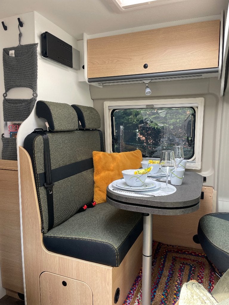 Sunlight Adventure  Mei 2026 Aut., Automaat, Buscamper of Camperbus, ABS, Fiat