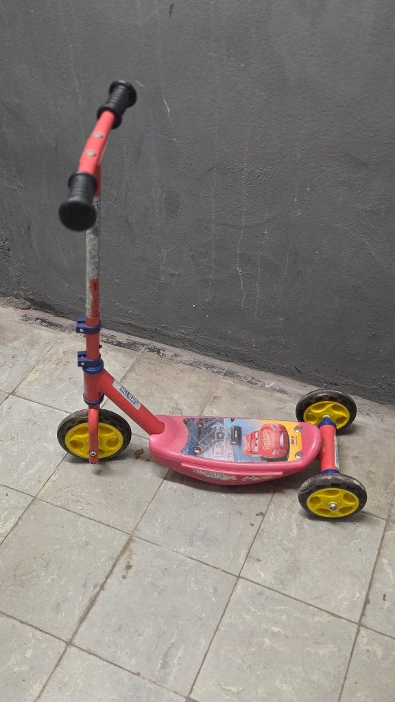 Smoby Disney Cars 3 Kinder Driewieler Scooter, Fietsen en Brommers, Ophalen, Gebruikt, Overige typen