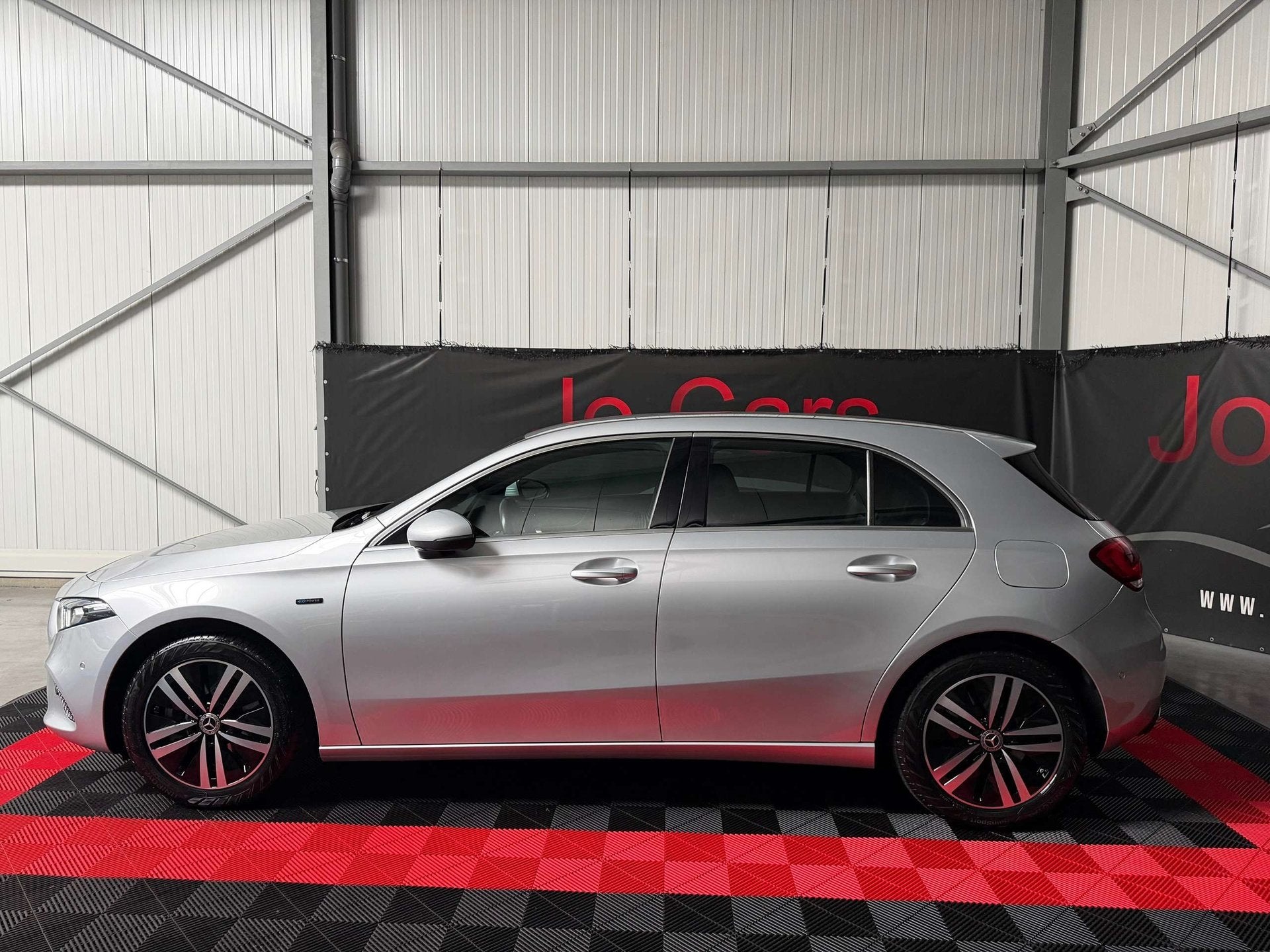 Mercedes-Benz A 250 e PHEV Business Solution/Led/Camera/, Auto's, Mercedes-Benz, Automaat, Gebruikt, 4 cilinders, Adaptive Cruise Control