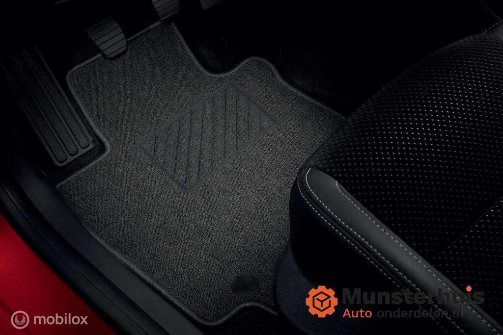 Matten set origineel Renault Captur I ('13-'19) 8201740491, Auto-onderdelen, Renault, Nieuw, Ophalen of Verzenden, Renault