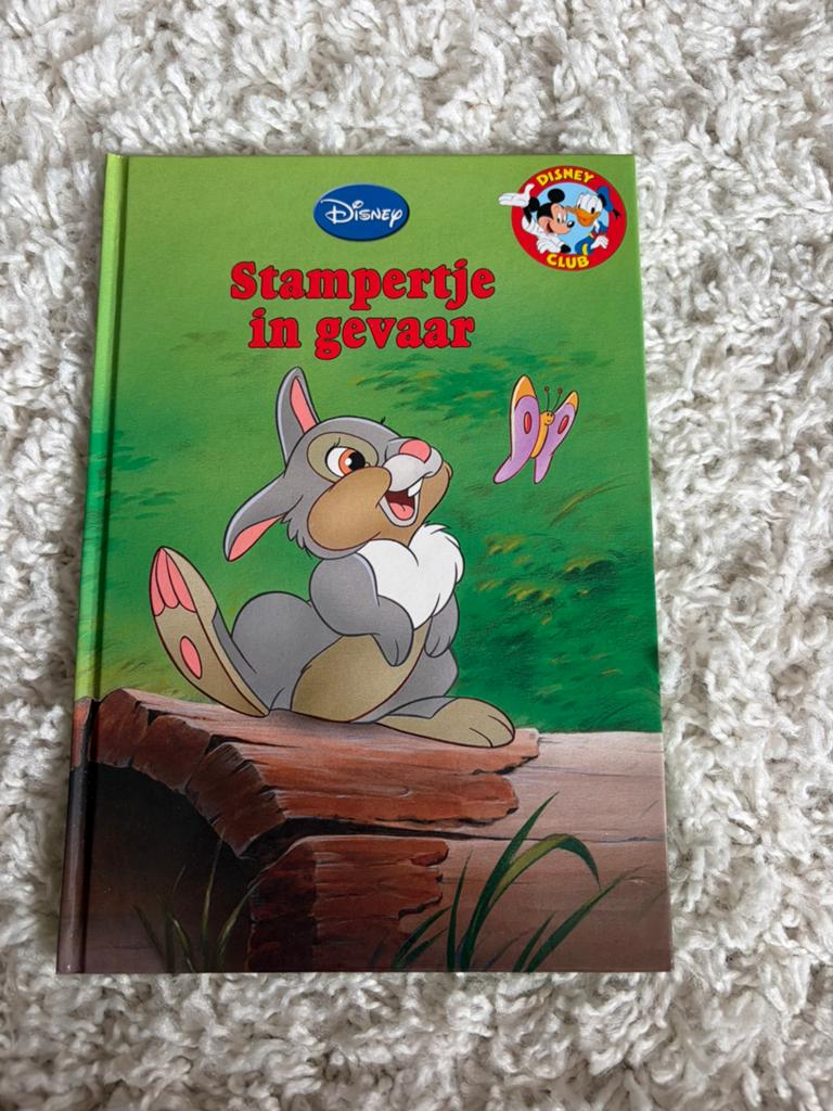 Disney club - Stampertje in gevaar, Ophalen of Verzenden, Gelezen, Jongen of Meisje, Fictie algemeen