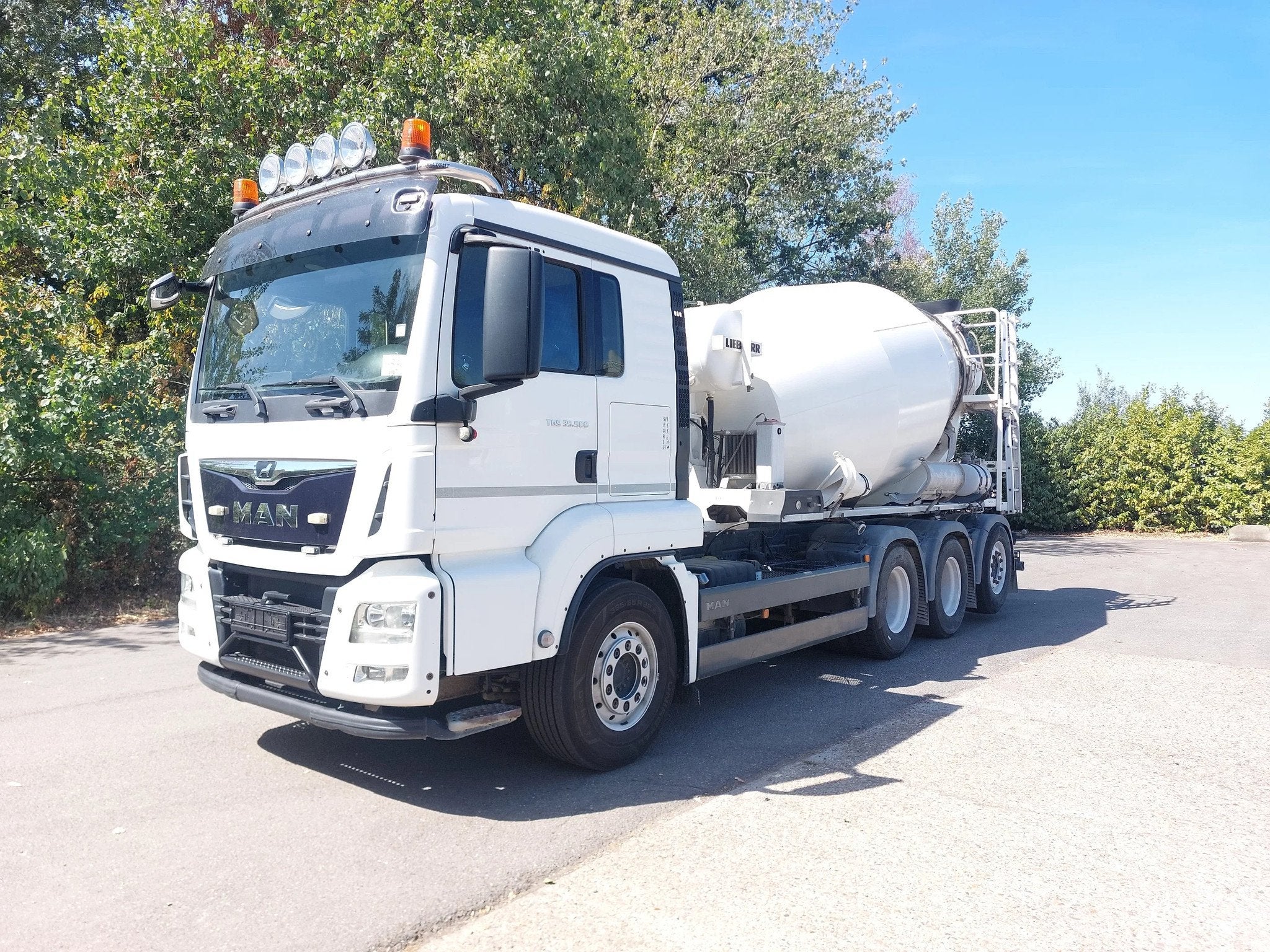 MAN TGS 35.500 8X4-4 Tridem BL LIebher-9m³ (bj 2018), Auto's, Vrachtwagens, Automaat, Achterwielaandrijving, Euro 6, MAN