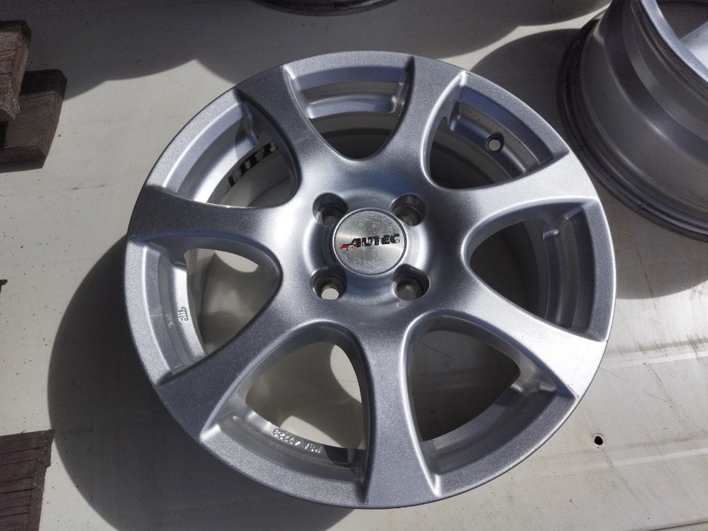 2 sets aluminium Autec en Borbet 15 inch velgen, Auto-onderdelen, Ophalen, Gebruikt, 15 inch, Velg(en)