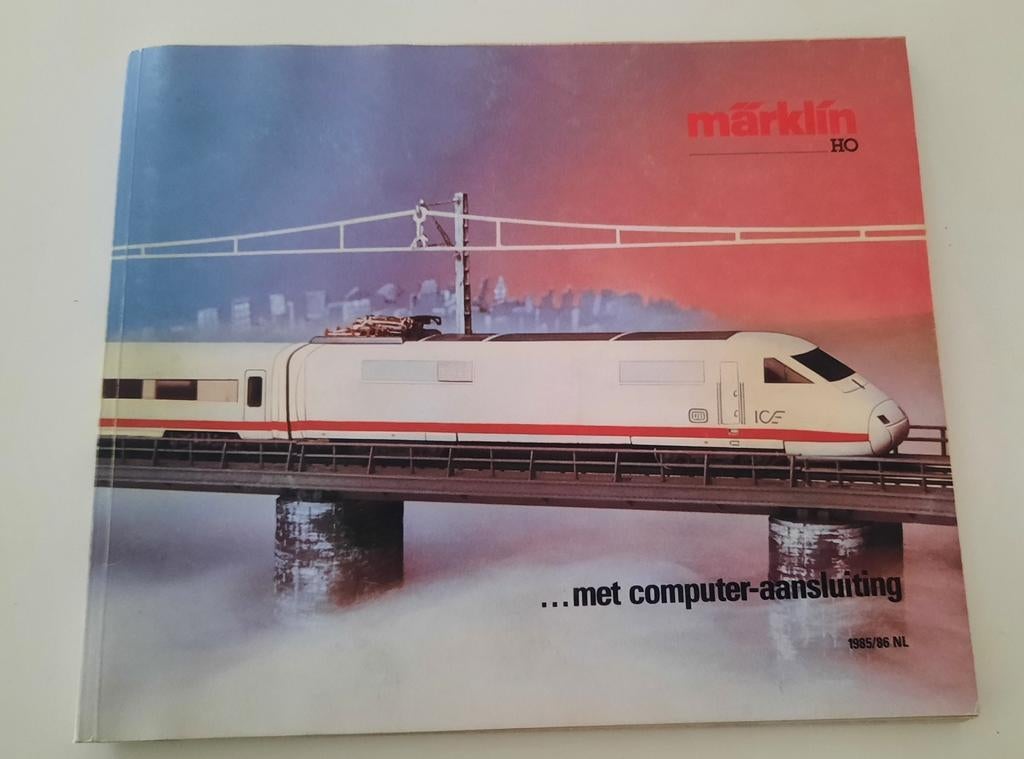 Märklin catalogus 1985/86NL, Ophalen of Verzenden, Märklin