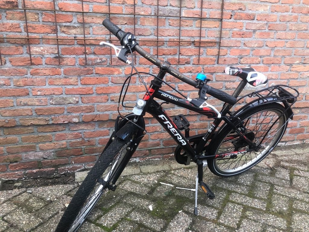 Zwarte jongensfiets 24 inch, Frera, Ophalen of Verzenden, Handrem, Trommelrem