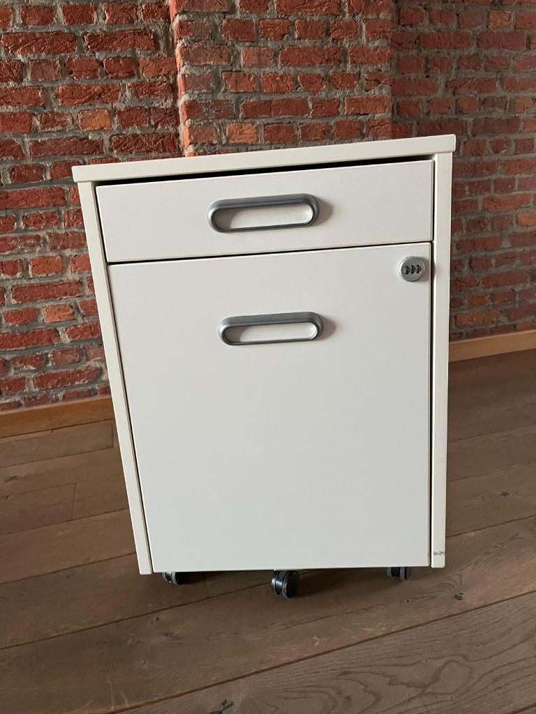 Mobiele ladeblok met slot, Huis en Inrichting, Kasten | Roldeurkasten en Archiefkasten, Ophalen, Minder dan 50 cm, Zo goed als nieuw