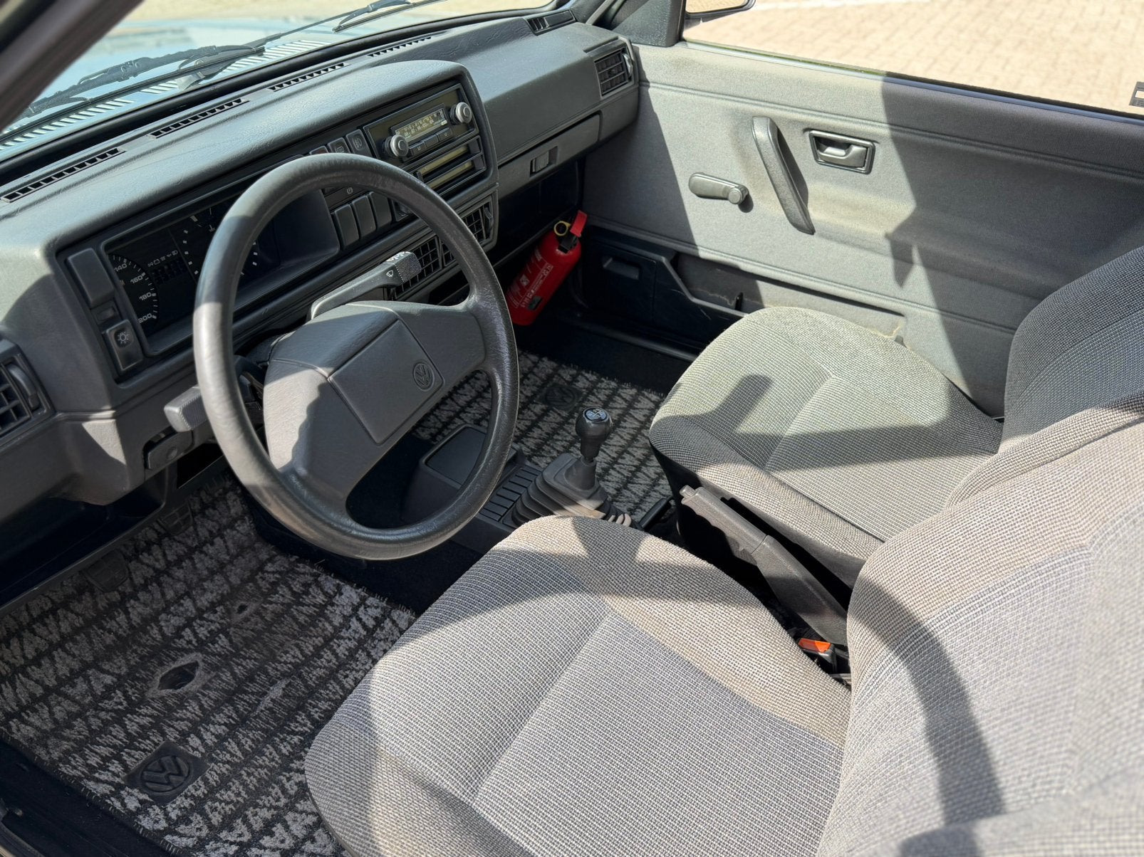 Volkswagen golf 2 / 1.6Diesel / oldtimer / eerste eigenaar, foto 9