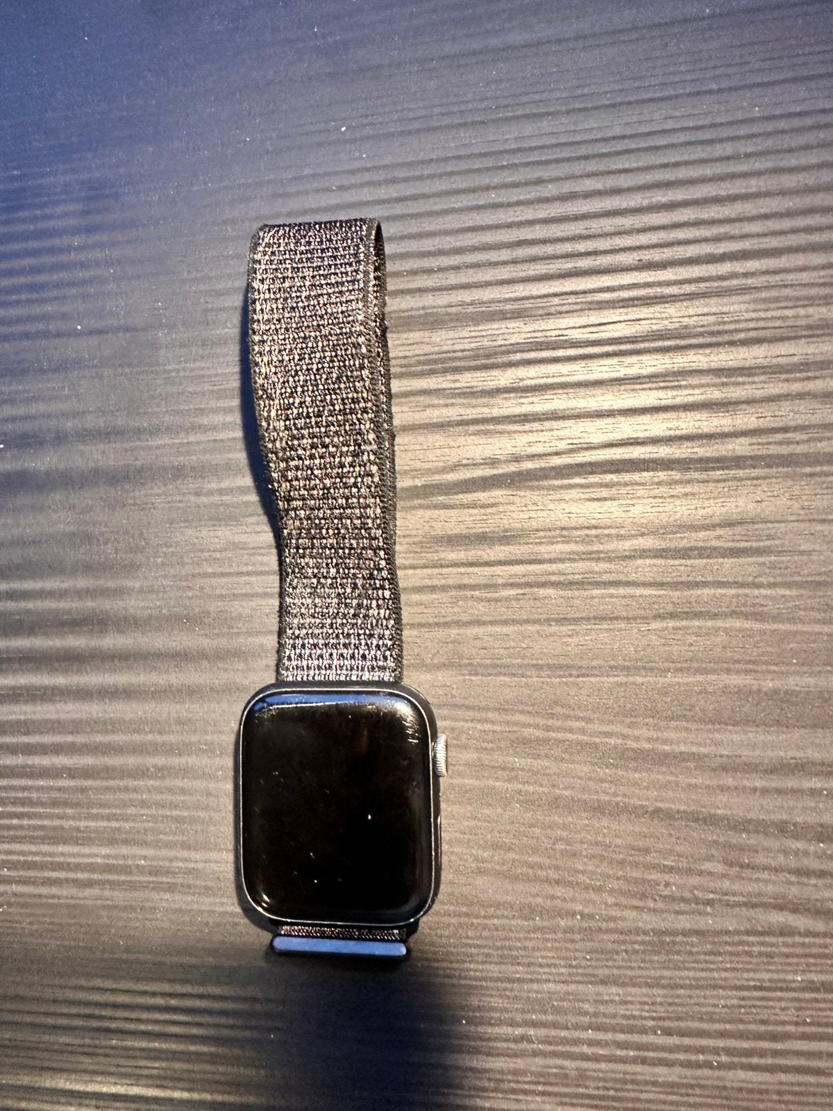 Apple Watch série 4 44 mm, Étanche, Gris, Enlèvement ou Envoi, IOS