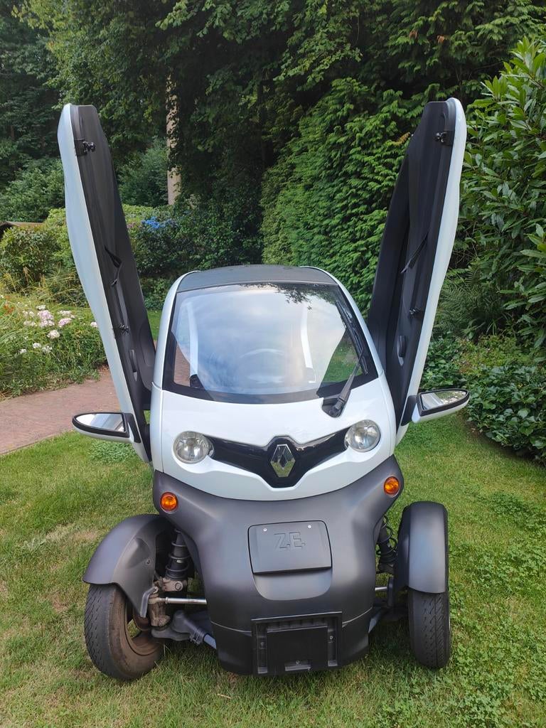 Renault Twizy Intens 80, Automaat, Achterwielaandrijving, Zwart, Wit
