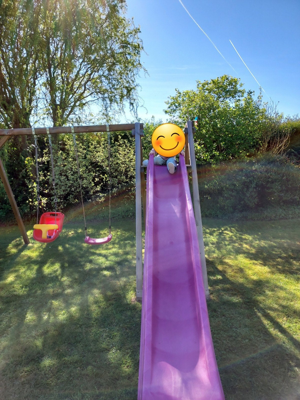 glijbaan 300 cm violet en 2 schommels violet., Enlèvement, Utilisé, Toboggan