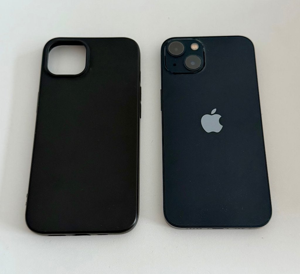 iPhone 13, uitsteknde staat, nieuwe batterij 100% + garantie, Telecommunicatie, Mobiele telefoons | Apple iPhone, 128 GB, Zwart