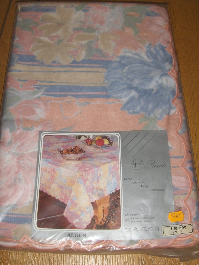 Nappe rectangulaire en 67% polyester et 33% coton ., Huis en Inrichting, Tafelkleden, Nieuw, Ophalen of Verzenden, Katoen, Rechthoek