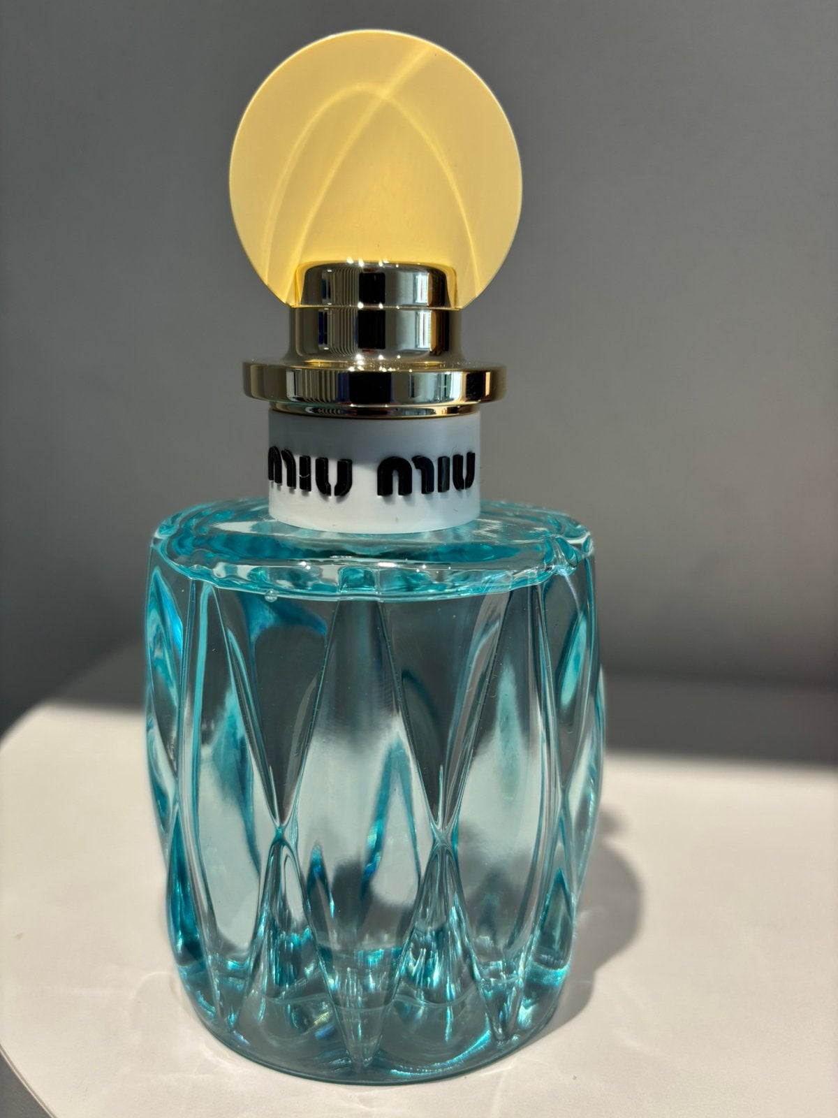 Miu miu l’eau blue eau de parfum 100 ml woman, Handtassen en Accessoires, Uiterlijk | Parfum, Ophalen of Verzenden, Nieuw