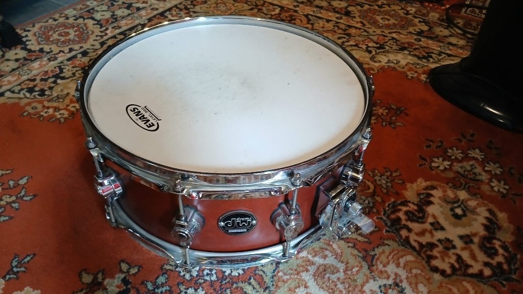 DW Performance Snare 14"x5,5" Tobaco, Muziek en Instrumenten, Ophalen, Gebruikt