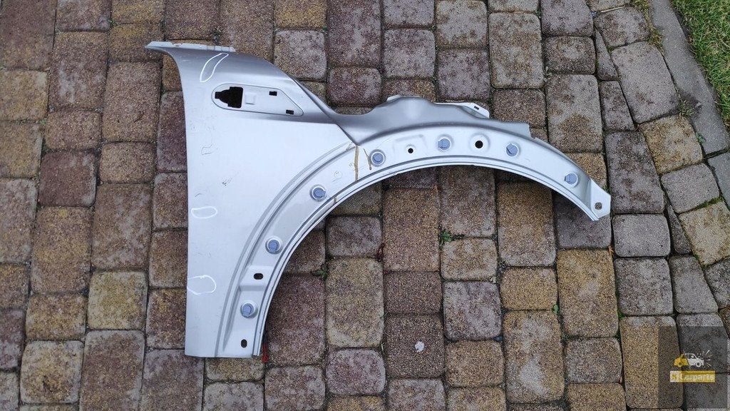 MINI COOPER R55 R56 R57 06- AILE AVANT DROITE, Customer.service@mini.co.uk, BMW AG, Petuelring 130
80788  Munich, DE, Mini