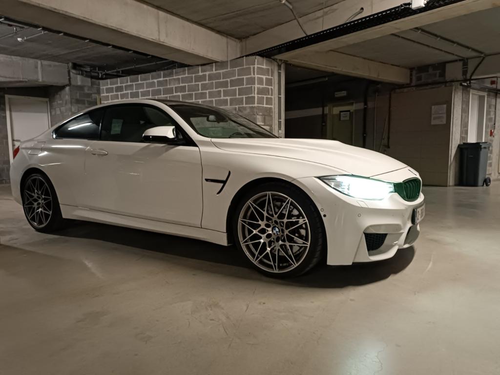 BMW M4 compétition 450pk, Auto's, BMW, Automaat, Achterwielaandrijving, Euro 6, 4 Reeks