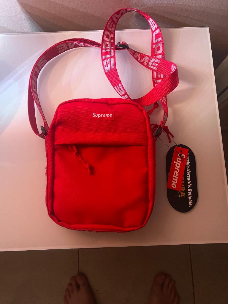 supreme schoudertas, Ophalen of Verzenden, Nieuw, Rood, Overige merken