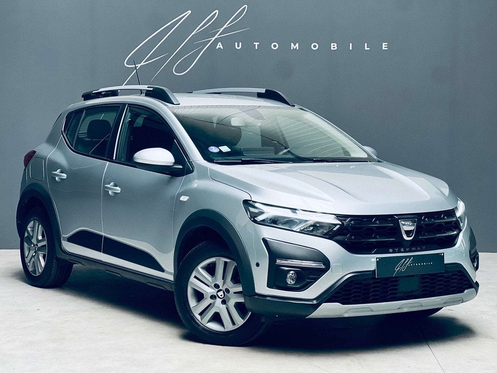 Dacia Sandero Stepway 1.0 TCe *CARPLAY*CAMERA*, Autos, https://public.car-pass.be/vhr/73fa5529-0cd2-495f-adcc-e263579a917d, Argent ou Gris