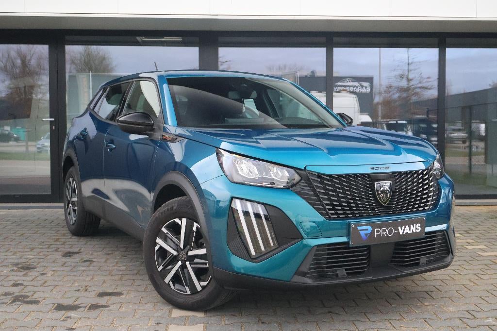 Peugeot 2008 1.2 101 PK| Airco| CarPlay| CC| LED| 11 750 KM, Voorwielaandrijving, 1263 kg, Stof, https://public.car-pass.be/vhr/9e47554c-670d-47c3-9e56-81726e21201f