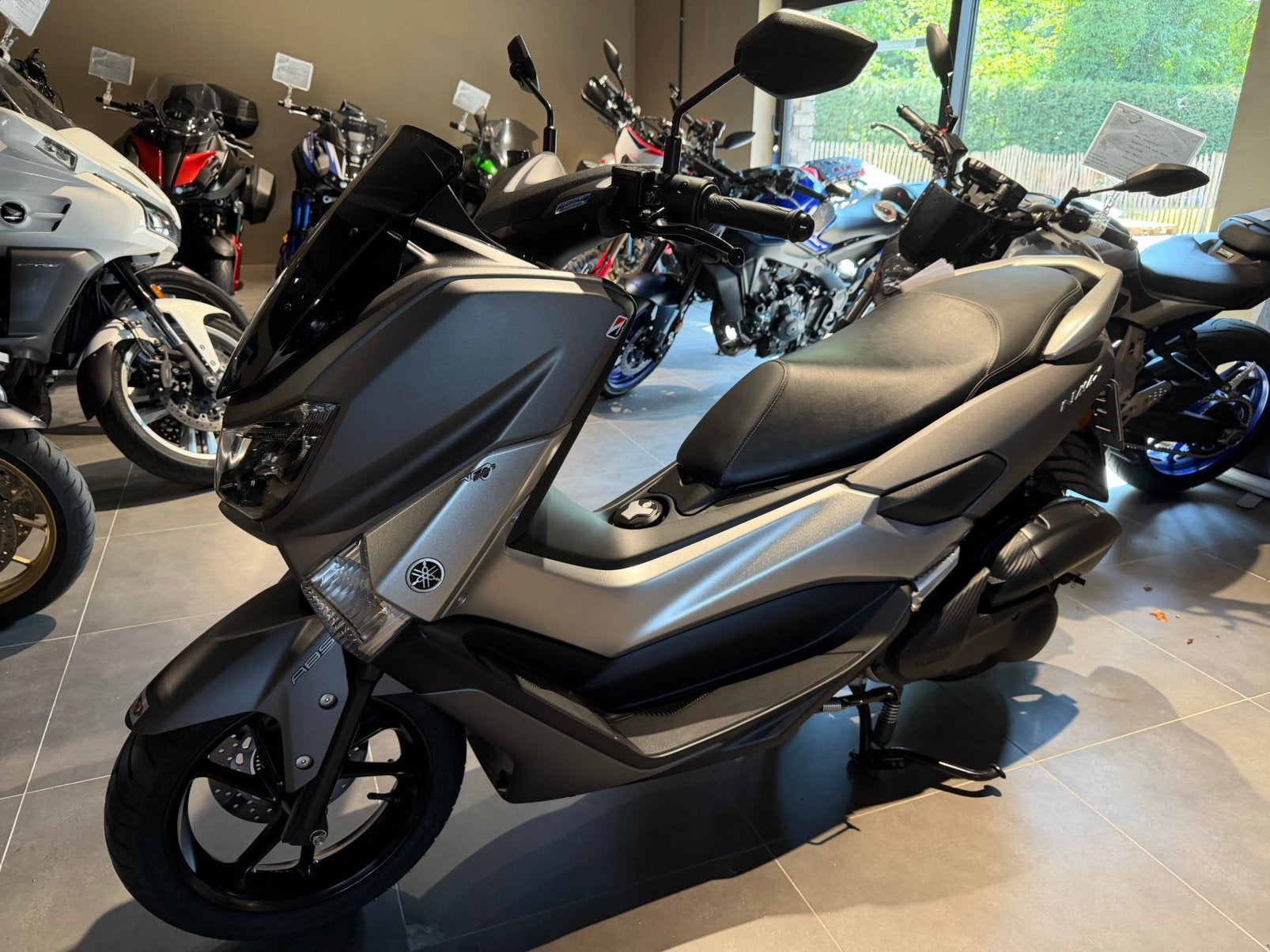 Yamaha N-MAX 125cc met slechts 2.950km - 2019, Motos, Motos | Yamaha, Particulier, Scooter, jusqu'à 11 kW, 1 cylindre, Permis Moto A1 minimum