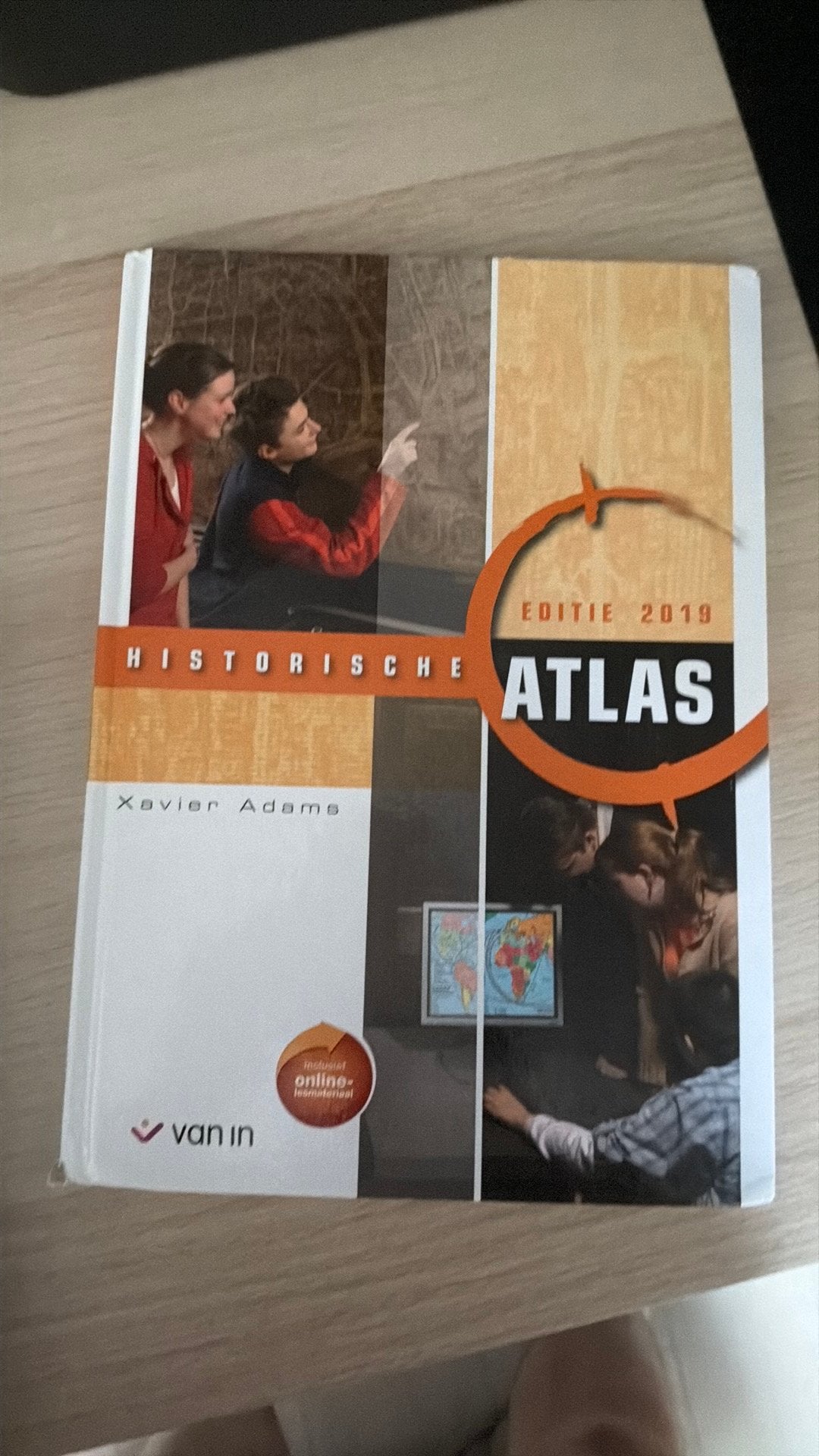 Historische atlas editie 2019, Ophalen of Verzenden, Nederlands