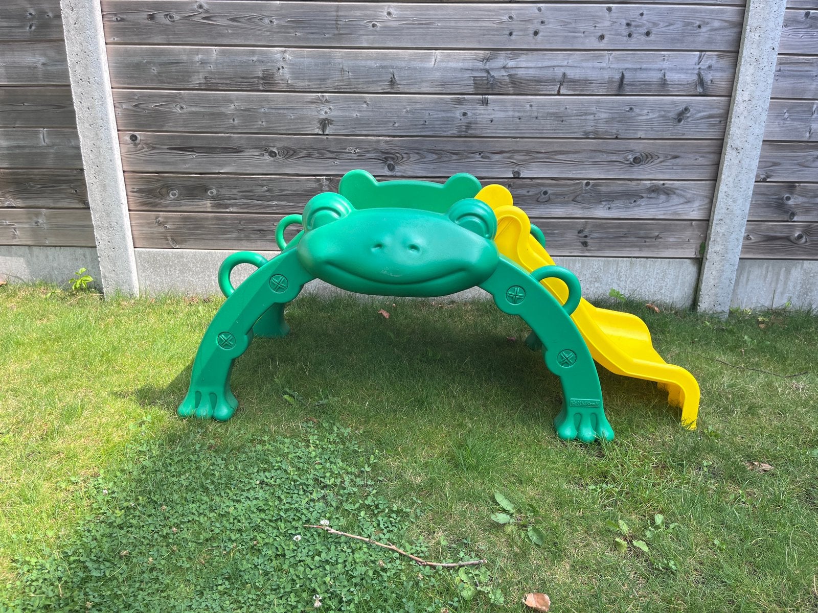 KidKraft Hop and Slide Frog Climber, Enlèvement, Comme neuf