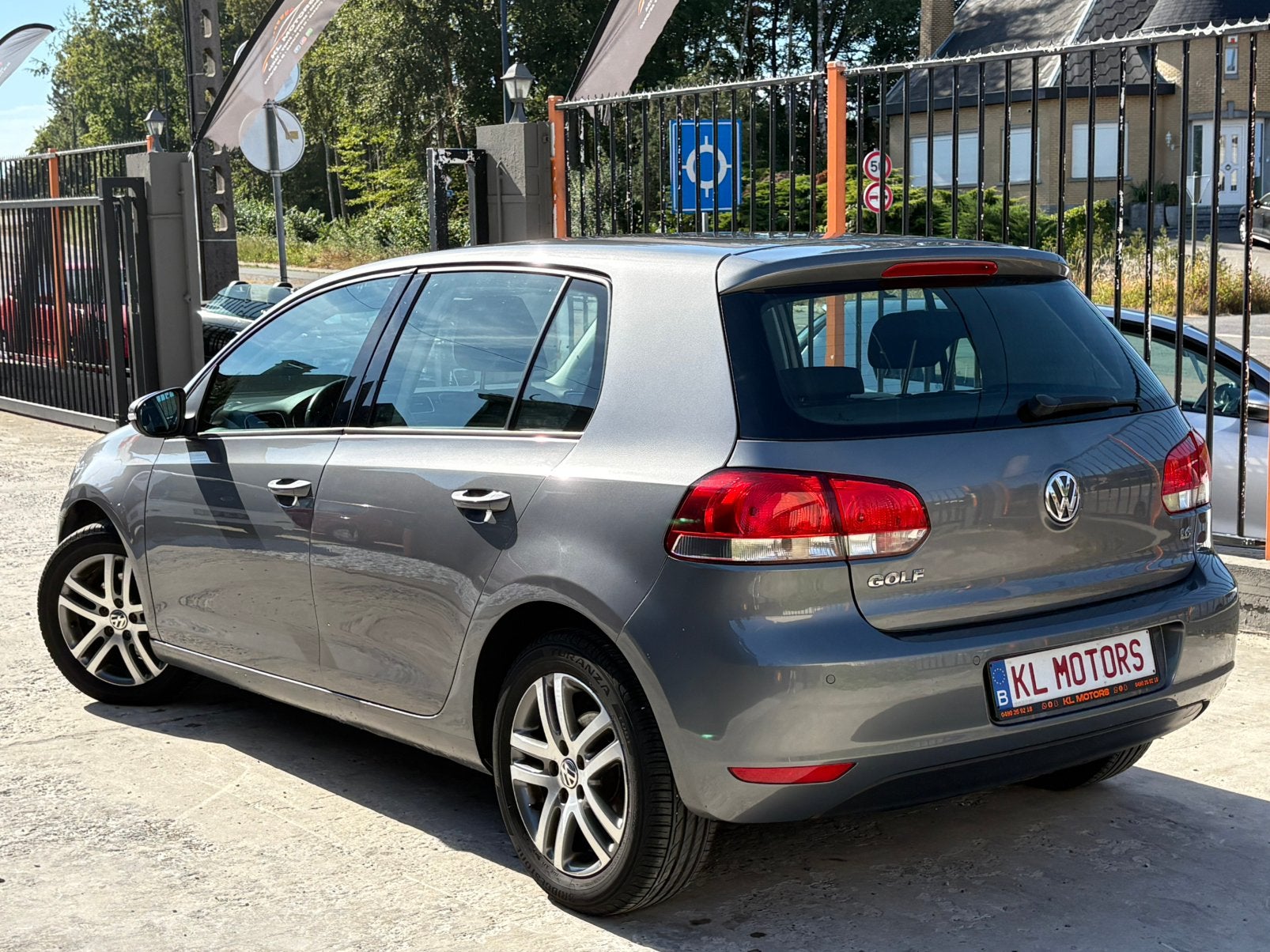 VW GOLF 6 COMFORTLINE 1.6i ESSENCE 2009 132 000KM CARPASS, Auto's, Voorwielaandrijving, Euro 5, Zwart, Bedrijf