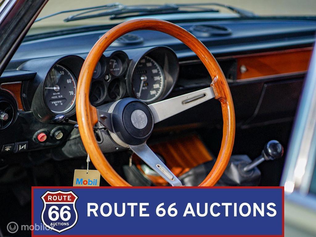 Alfa Romeo 2000 GTV | 1975 | Route 66 Auctions, Auto's, Zwart, Bedrijf, Handgeschakeld, Overige carrosserie