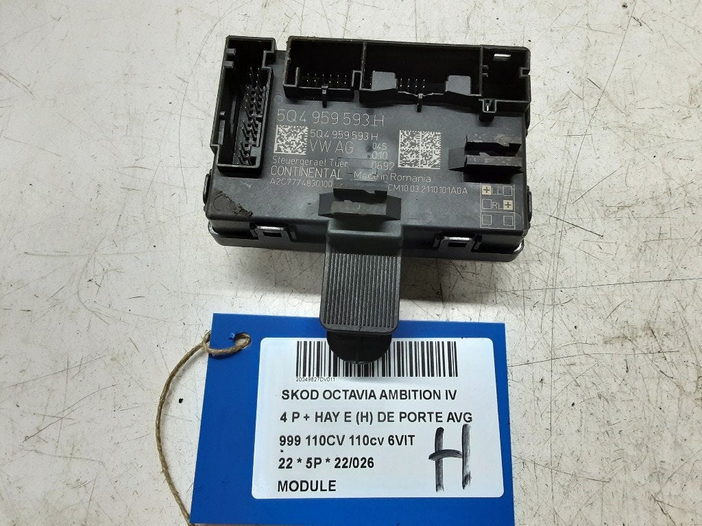 UNITE ELECTRONIQUE Skoda Octavia (NXAA) (5Q4959593), Autos : Pièces & Accessoires, Utilisé, Skoda