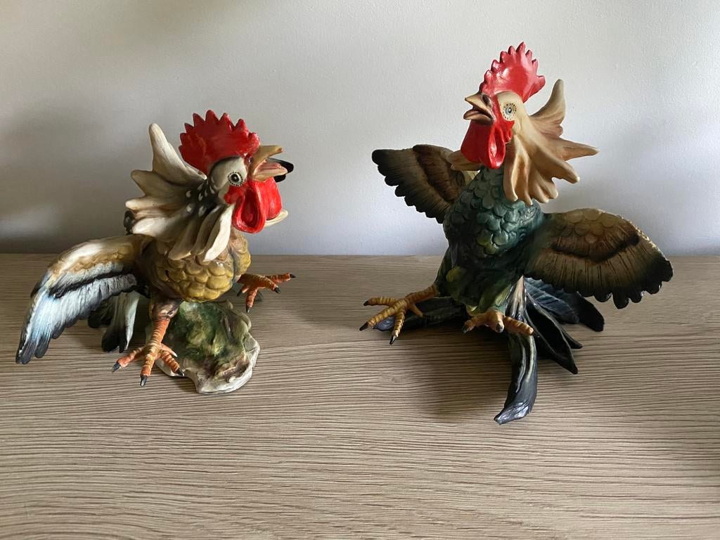 Porseleinen haan 2 stuks, Antiek en Kunst, Ophalen