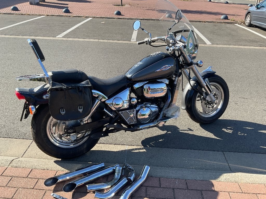 Suzuki marauder 800cc, Motos, Motos | Suzuki, Particulier, Chopper, plus de 35 kW, 2 cylindres, Permis Moto A, Éclairage LED, Échappement sport
