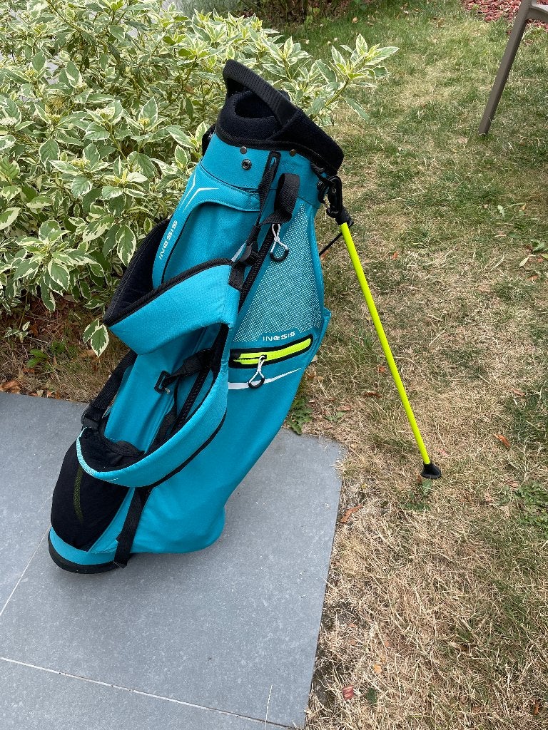 Sac et Série de clubs golf Inesis 500 droitier, Sport en Fitness, Golf, Ophalen, Zo goed als nieuw, Club, Overige merken