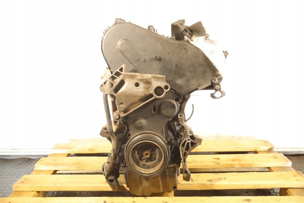 Moteur CLHB Nu SEAT OCTAVIA LEON GOLF VW SKODA, Autos : Pièces & Accessoires, Envoi, Utilisé, Skoda