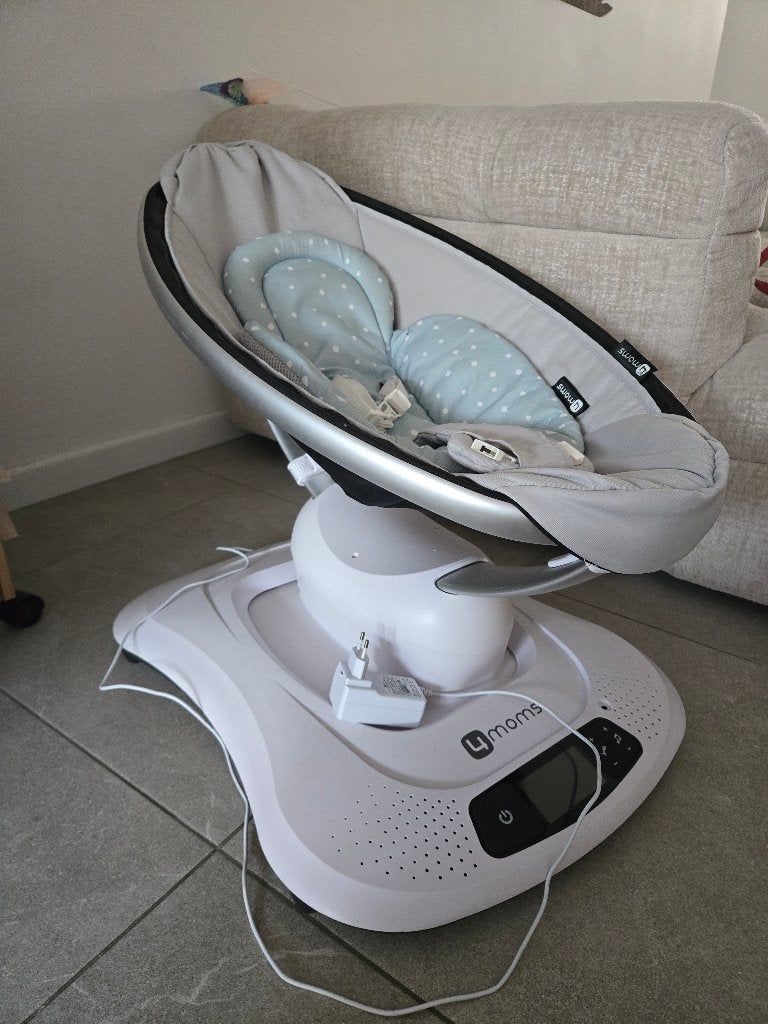 Wipstoel 4 moms MamaRoo 4.0, Kinderen en Baby's, Schommelstoel, Met gordel(s) of riempje(s), Zo goed als nieuw, Ophalen