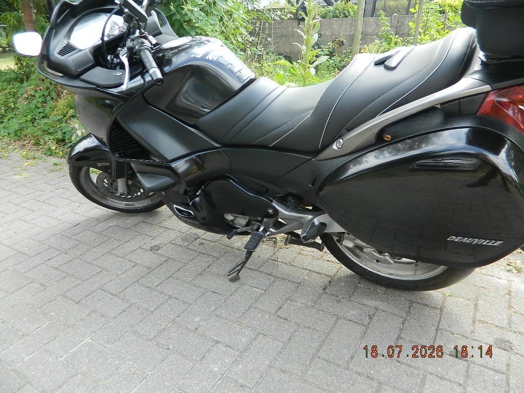 Honda Deauville 700, 2 cilinders, LED Verlichting, Motorrijbewijs A, Gebruikt