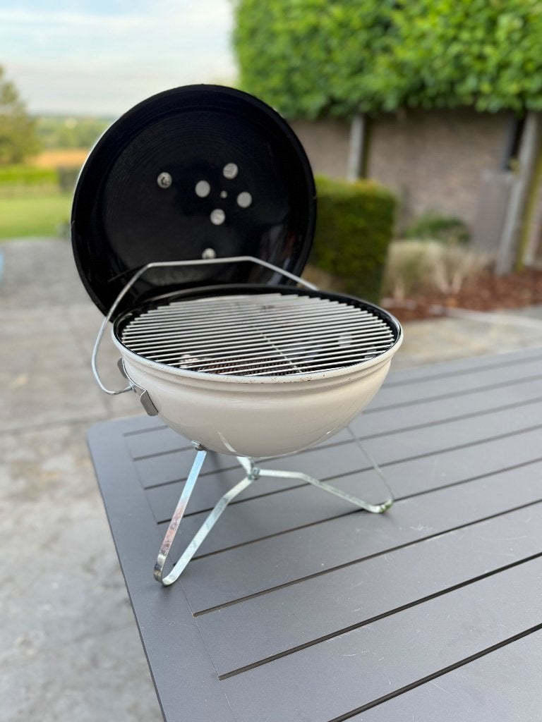 Tafelbbq Smokey Joe Weber, Tuin en Terras, Houtskoolbarbecues, Ophalen, Zo goed als nieuw, Weber, Met accessoires