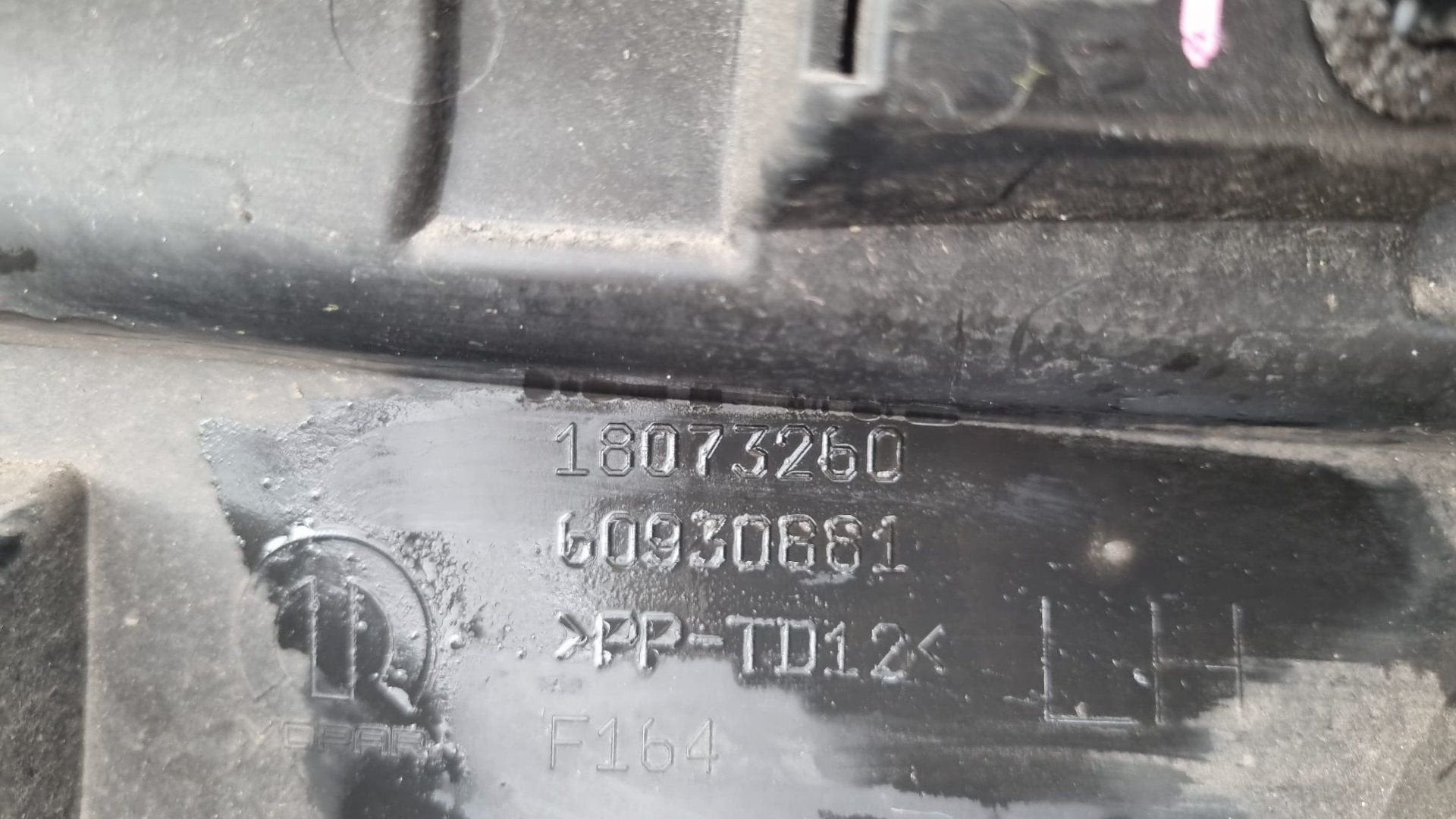 ZIJSKIRT JEEP COMPASS 60930881 18073260, Jeep, Gebruikt, -, -