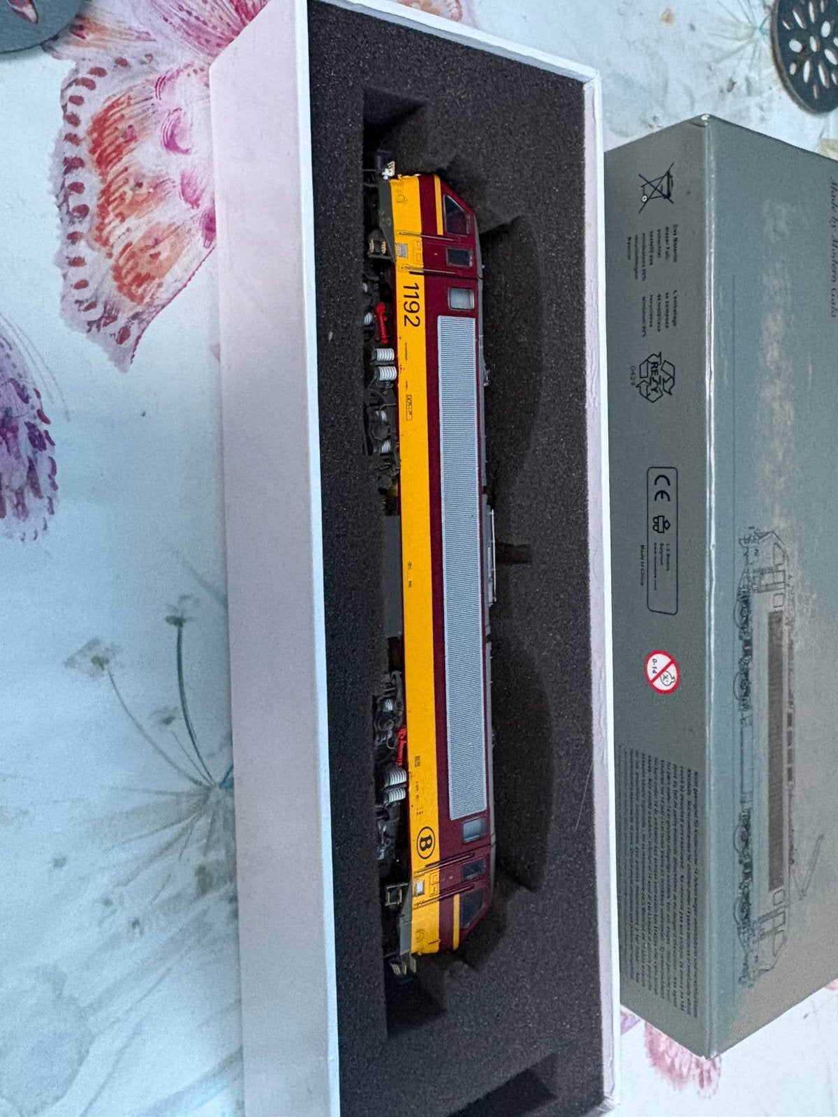 LS models HLE 1192, Ophalen of Verzenden, Zo goed als nieuw, Analoog