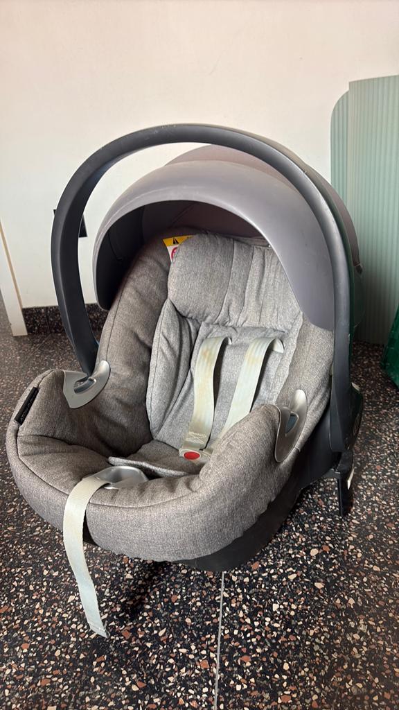 Cybex aton q, Autogordel of Isofix, Gebruikt, 0 t/m 13 kg, Ophalen