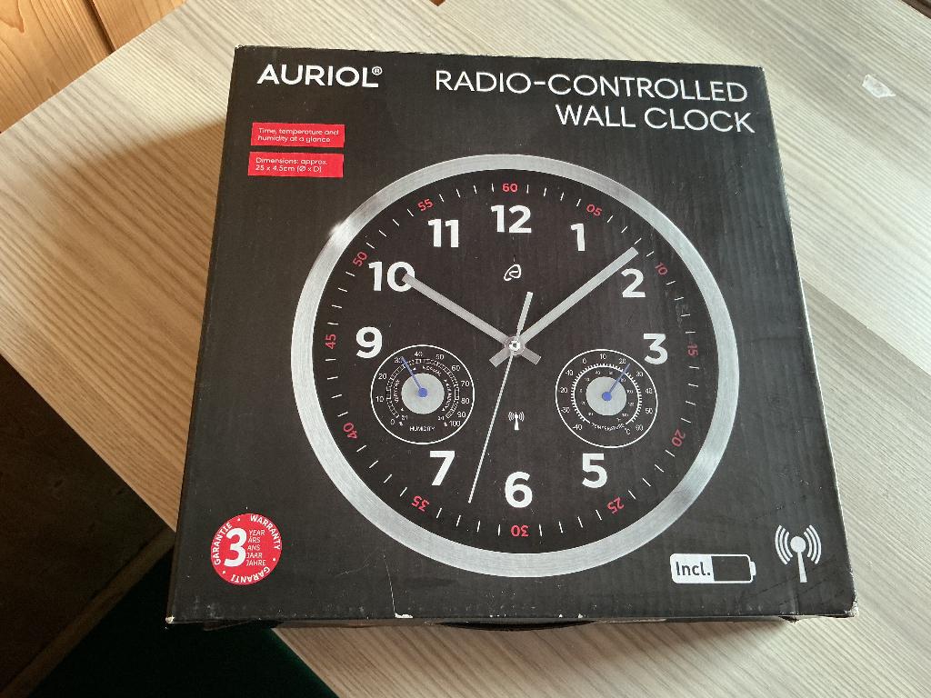 Horloge murale radiocommandée moderne Auriol avec températur, Bricolage & Construction, Instruments de mesure, Enlèvement, Température