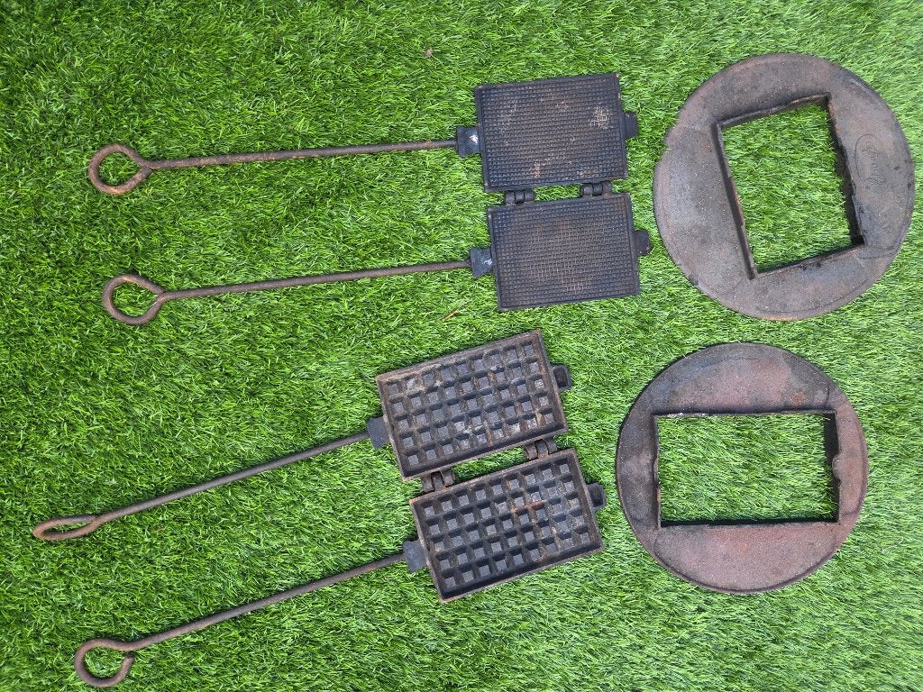 Set antieke gietijzeren kachelwafelijzers (Namafo), Antiek en Kunst, Ophalen