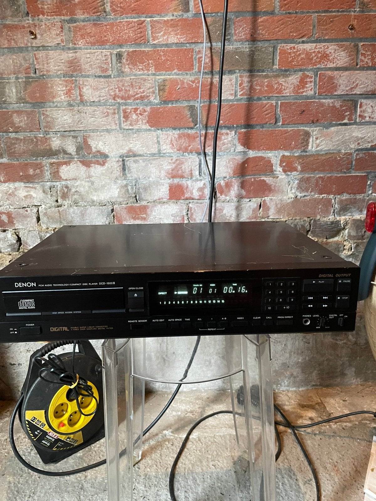 Partij elektronica, Ophalen, Zo goed als nieuw