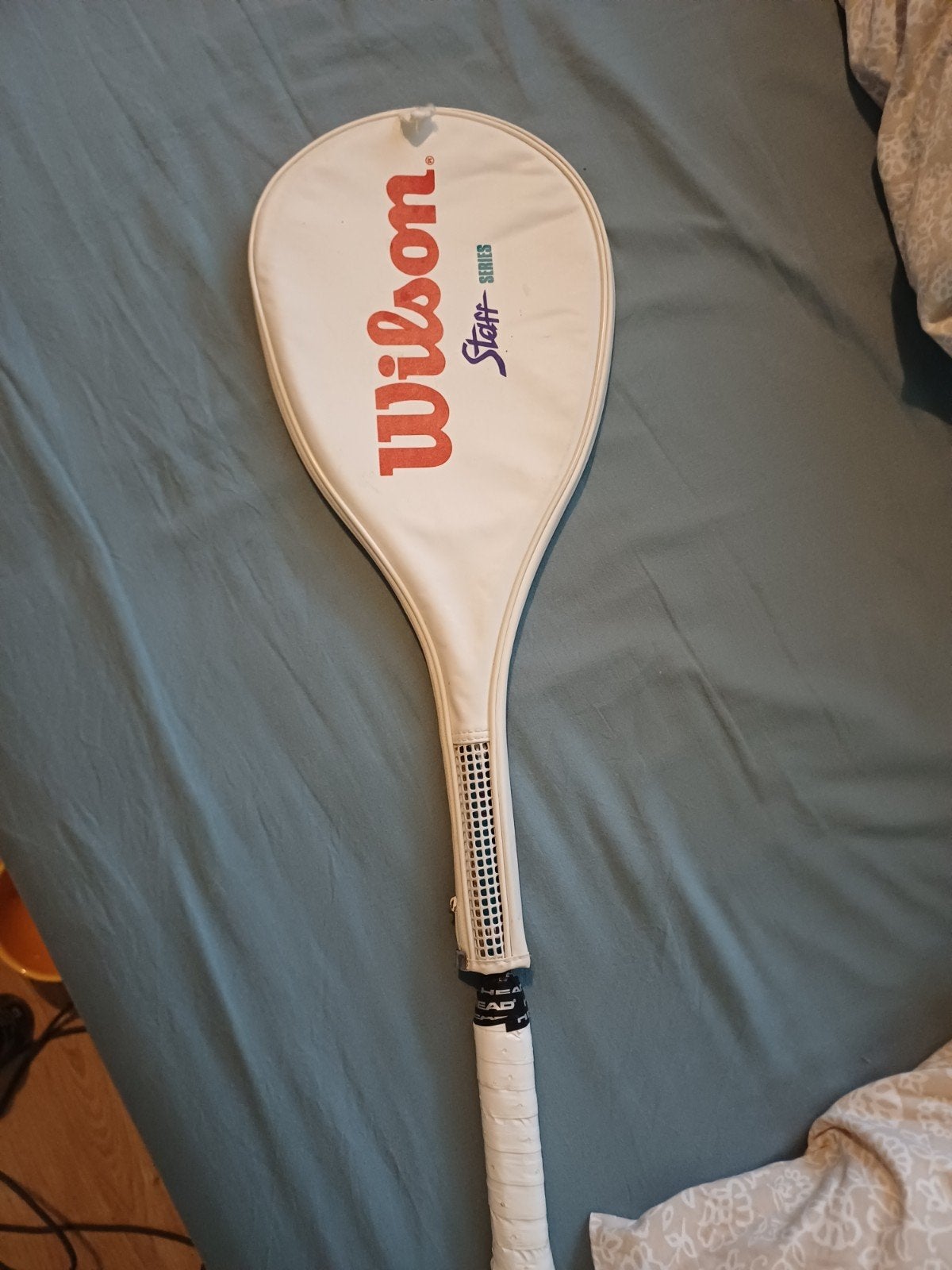 Squashracket uit de Wilson Staff-serie, Sport en Fitness, Squash, Ophalen, Racket, Met hoes