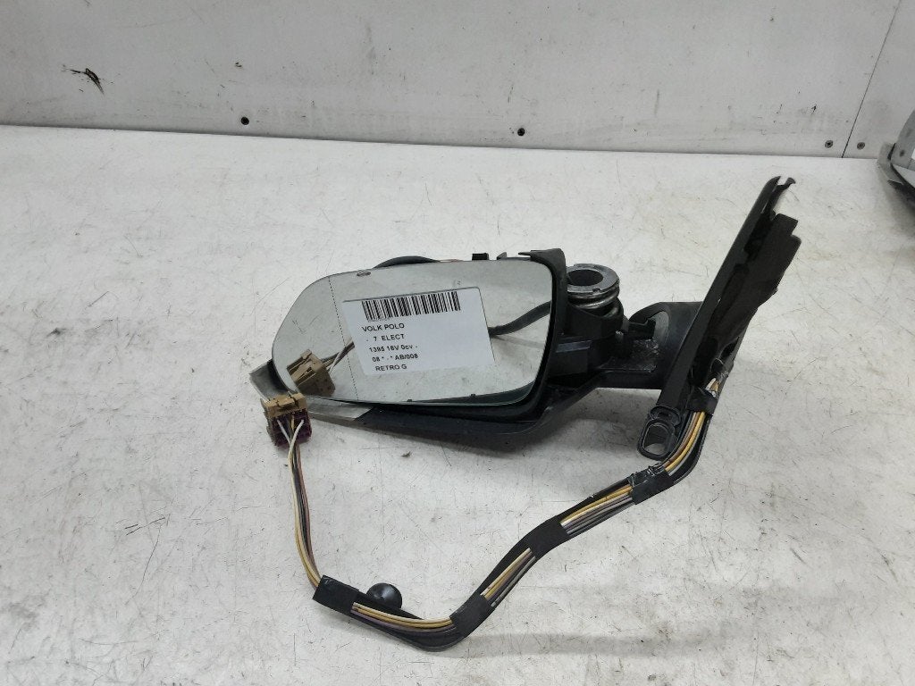 SPIEGEL LINKS Volkswagen Polo IV (9N1 / 2/3), Gebruikt, Volkswagen, Mevr. I. Hauben, Rue de l'Espoir 34 34
4030  GRIVEGNÉE, BE