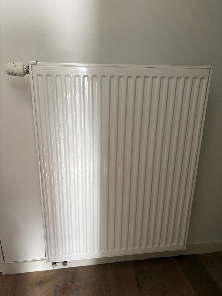 Radiateur panneau 900 x 700 type 33, Bricolage & Construction, 800 watts ou plus, Enlèvement, Utilisé, 80 cm ou plus