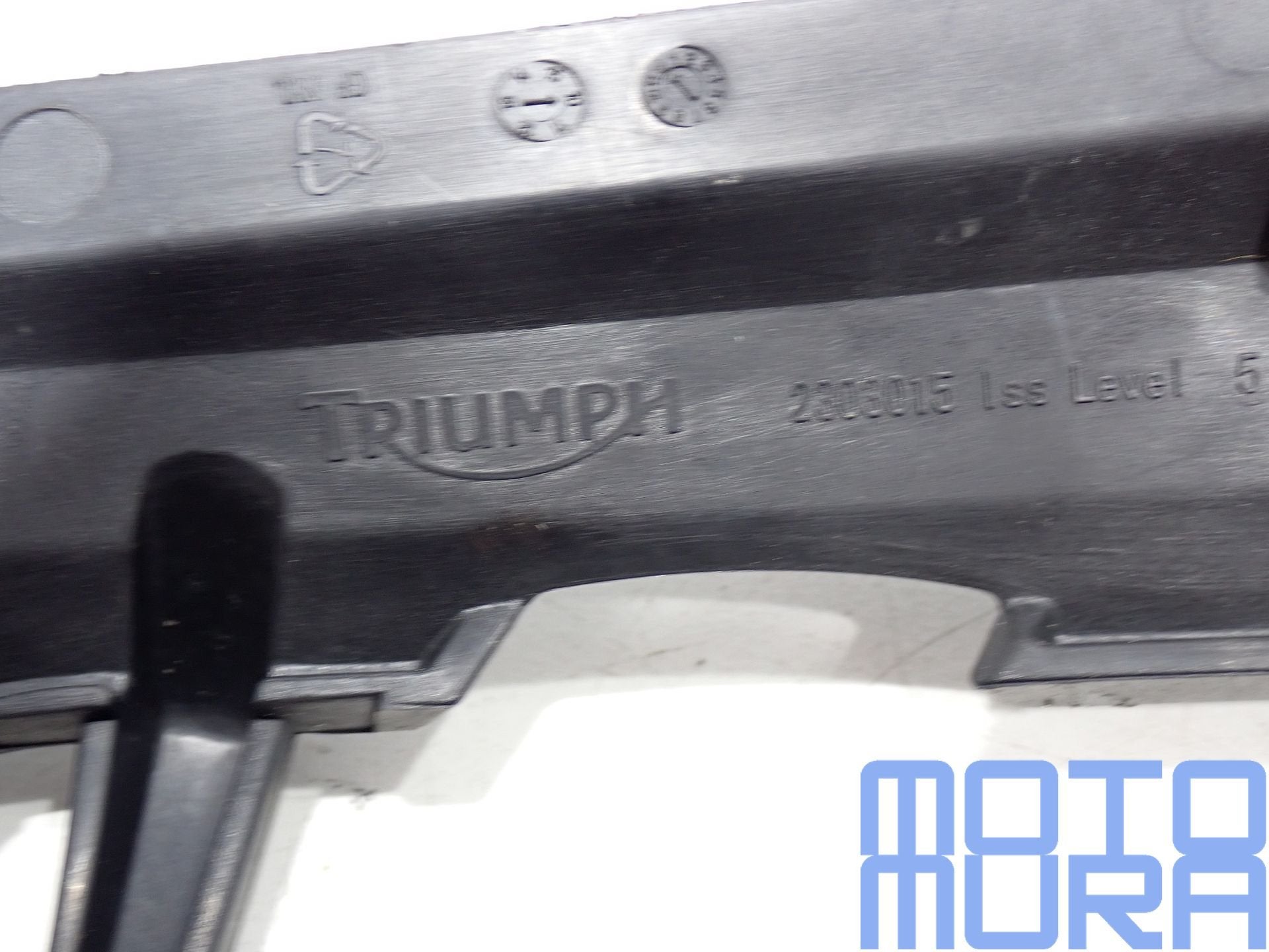 Triumph Tiger 800 2010 - 2014 carénage arrière gauche pannea, Motos, -, Utilisé, -, -