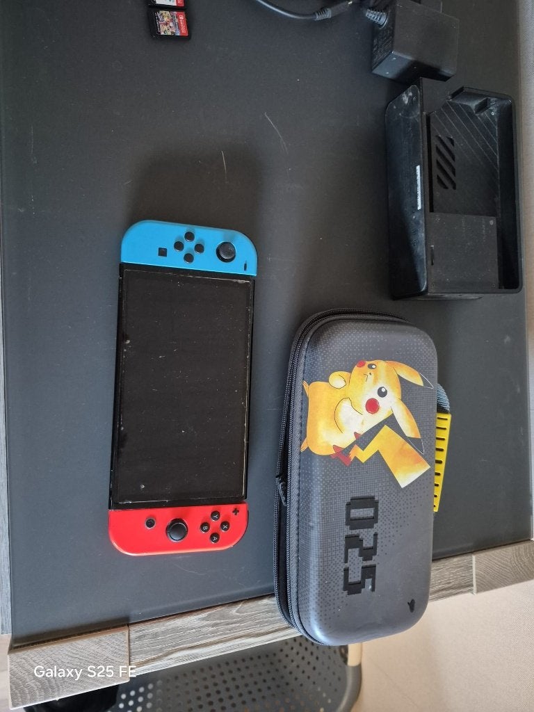Nitendo switch oled, Consoles de jeu & Jeux vidéo, Enlèvement, Comme neuf, Switch OLED, Avec jeux